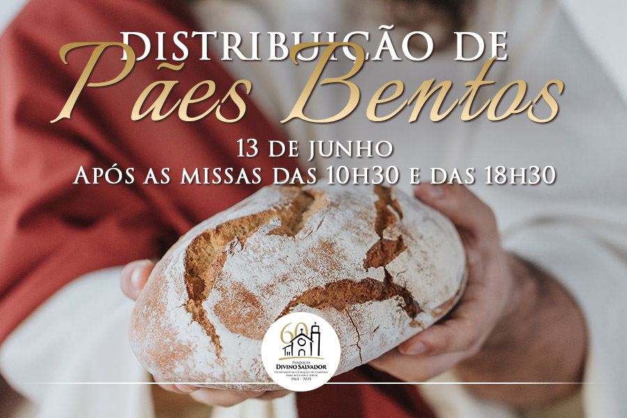 Distribuição de pães bentos após as missas de domingo (13)