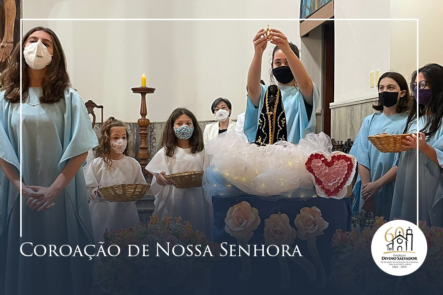 Fotos da Coroação de Nossa Senhora realizada no dia 12 de outubro