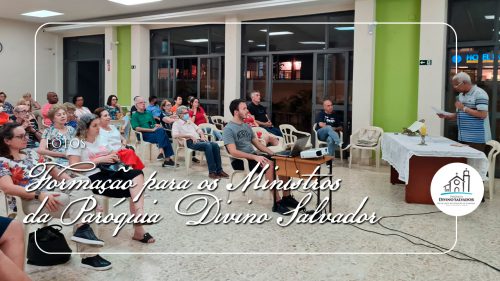 FOTOS | Formação para os Ministros da Paróquia reuniu grande número de participantes